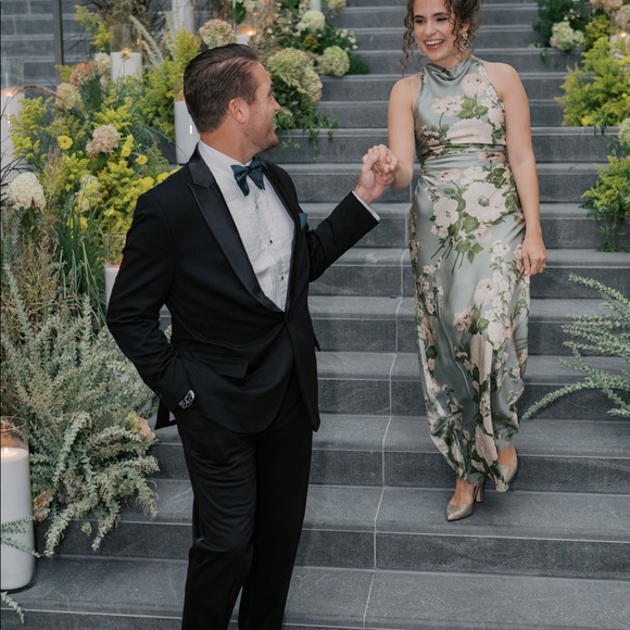 Reformation Anaiis Silk Dress. Size 0. Worn once! New condition. - Picture 7 of 8